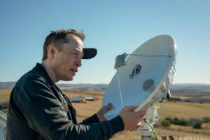 elon musk devoile une fonctionnalite starlink gratuite et surprenante pour sauver des vies