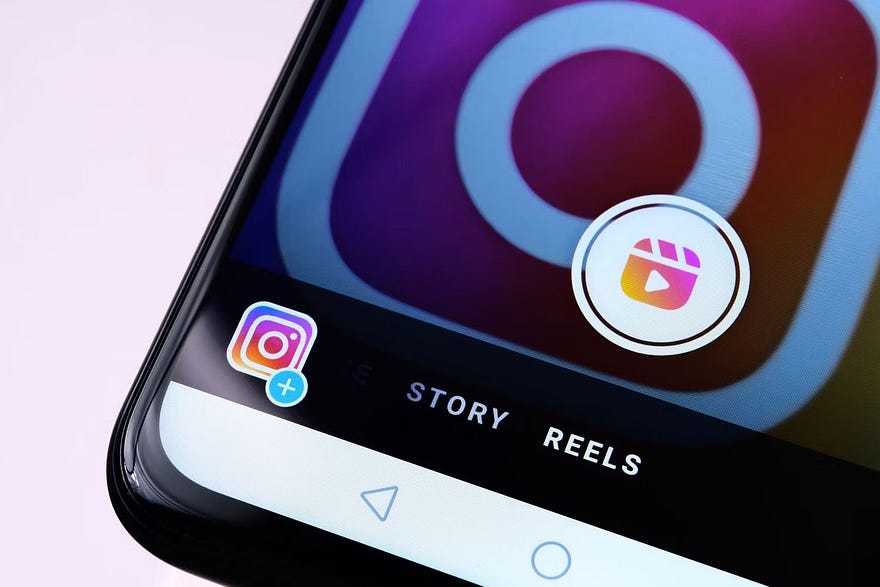 Why I stopped posting pictures on Instagram for a year - 1IXDdIXt97UuM6uc4LA76qg DzTechs | Instagram